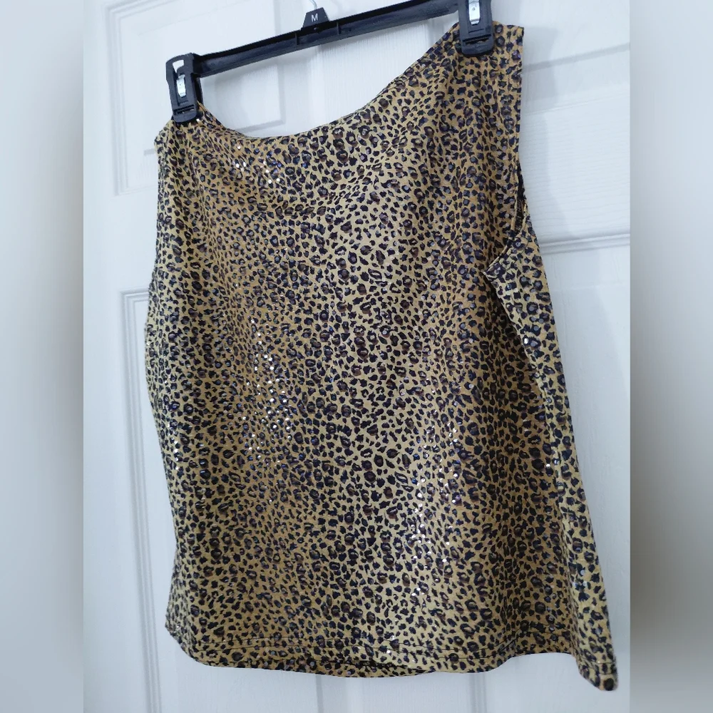 J. K. L. A. Animal Print Sleeveless Blouse - Picture 5 of 5